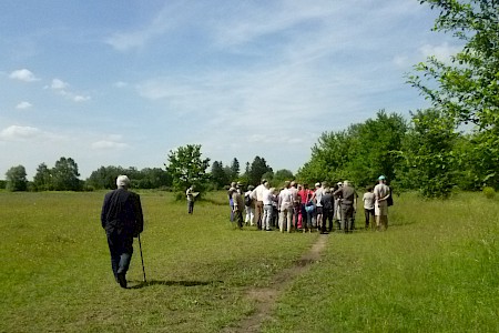 Guided tour in the ecological compensation area north of Angerlohe