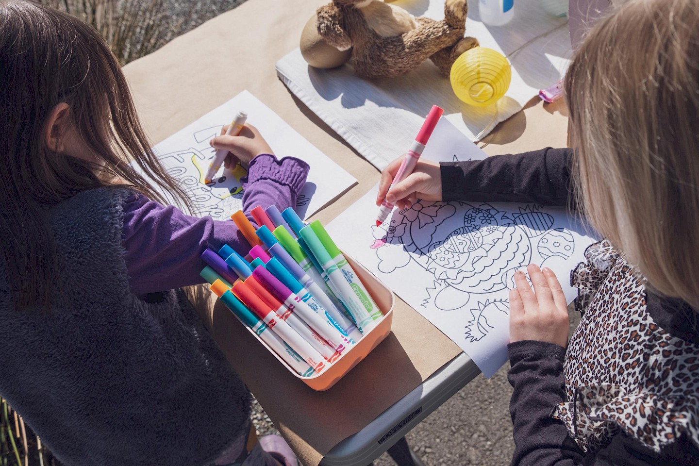 Children paint Easter pictures
