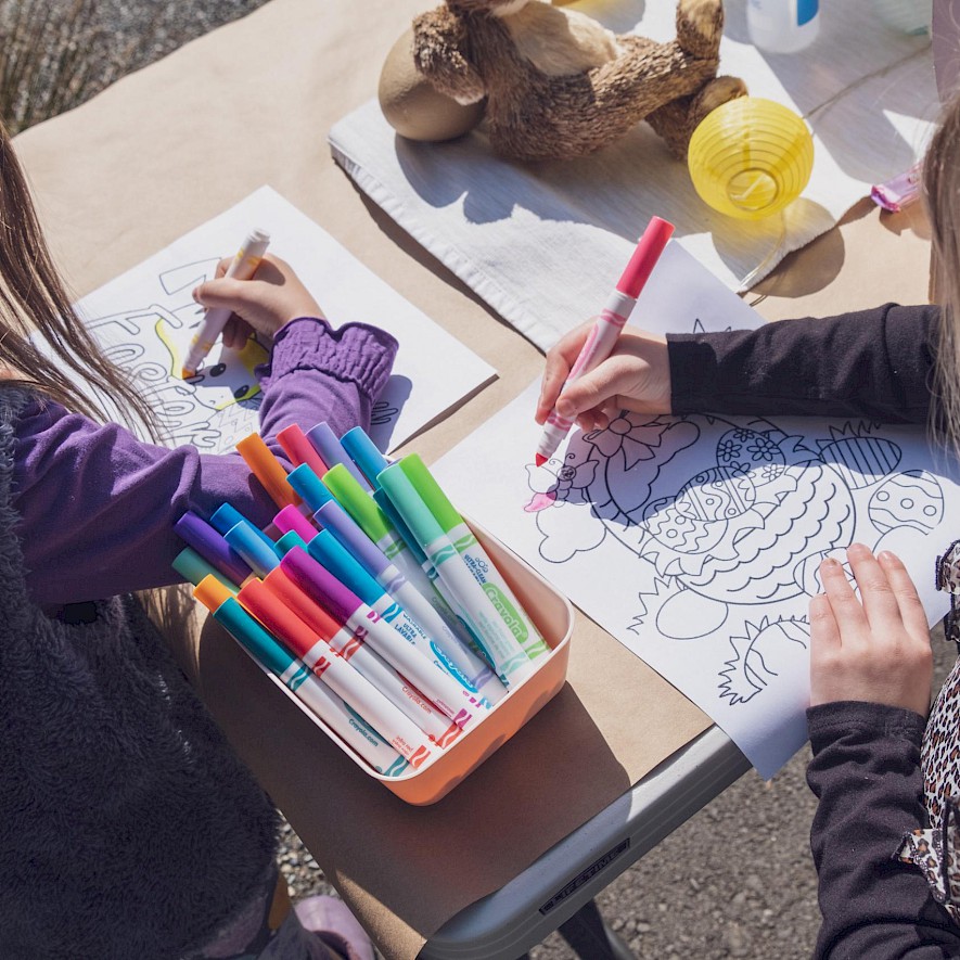 Children paint Easter pictures